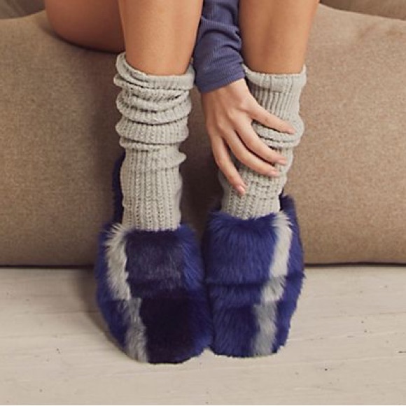 NWT! Free People Daylights Faux Fur Slide Slippers - Picture 2 of 12
